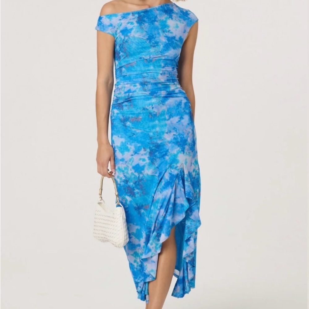 ASTR the Label Blue Ruffle Off the Shoulder Midi Dress